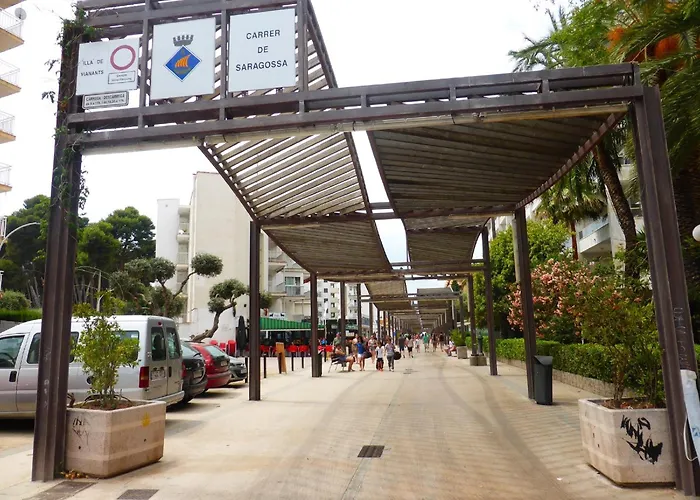Jardines De 012 Familidays アパート *